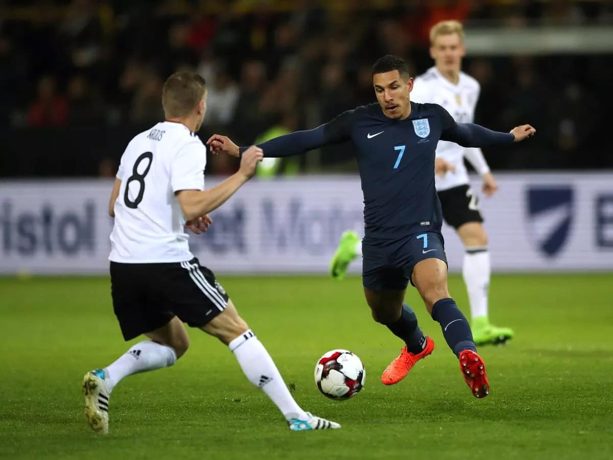 Jack Livermore Toni Kroos England Germany