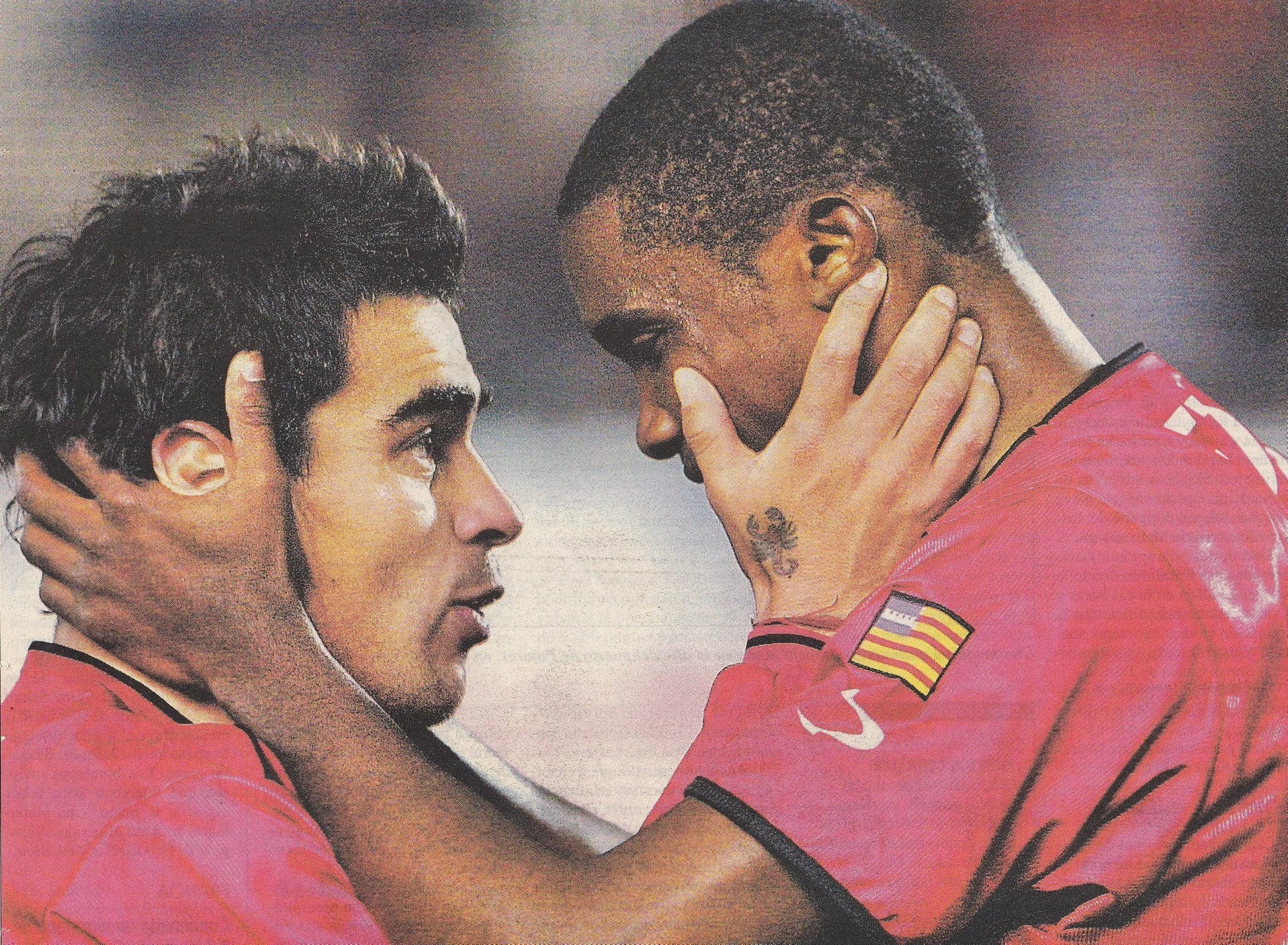 Ariel Ibagaza Samuel Eto'o