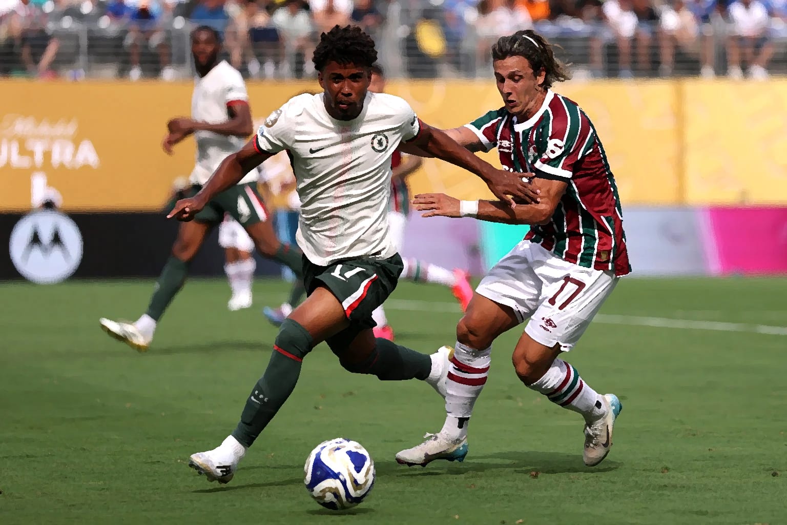 Andrey Santos Canobbio Chelsea Fluminense